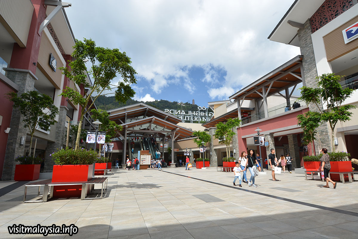 G2000 Outlet in Genting Highlands Premium Outlet,Malaysia Editorial  Photography - Image of premium, malaysia: 136264327